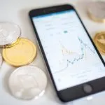 1 in 10 people invest in cryptocurrencies, many for ease of trading