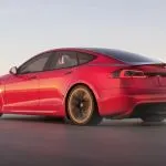 10 Awesome Facts Gearheads Should Know About The Tesla Model S Throw Blanket