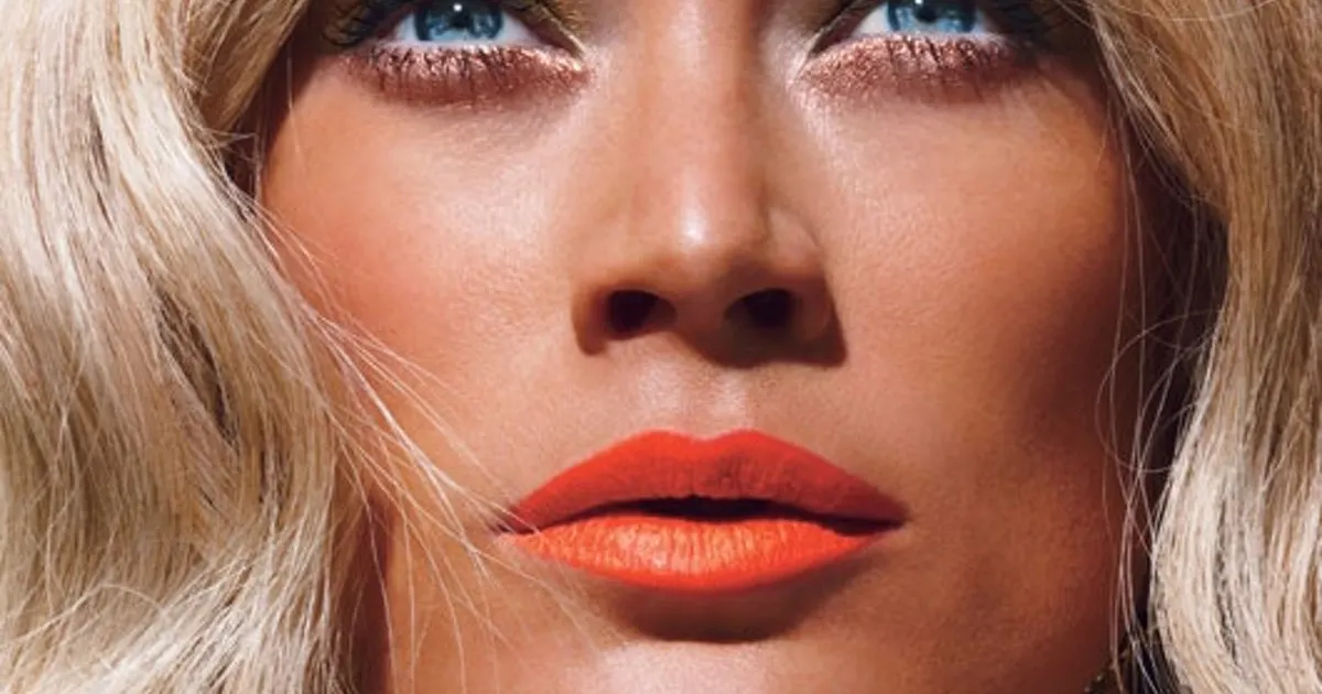 Carolyn Murphy Considers Herself a Huge Nerd at Heart