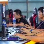 China limits amount of time minors can play video games