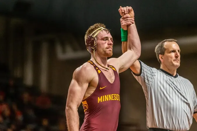 Gophers Travel to Illinois, Purdue for Weekend Doubleheader