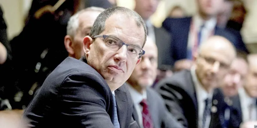 Did the US military hang Moderna CEO Stéphane Bancel?  !